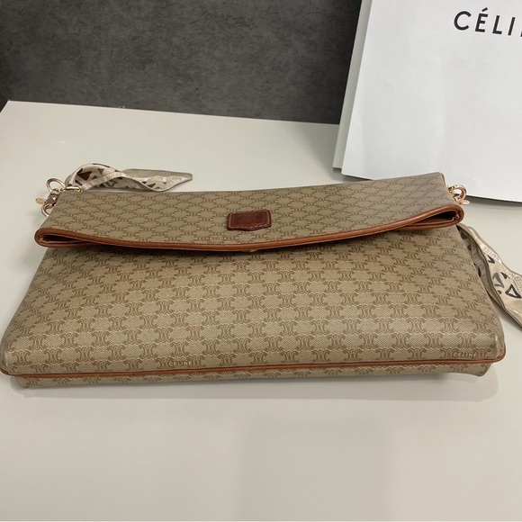 CÉLINE VINTAGE MACADAM CANVAS FLAP SHOULDER BAG WITH CHAIN STRAP - Picture 3 of 9